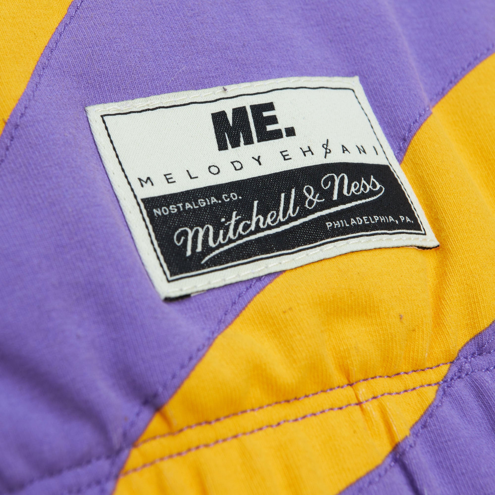 Bralette M&N NBA Melody Ehsani Puffer Lakers