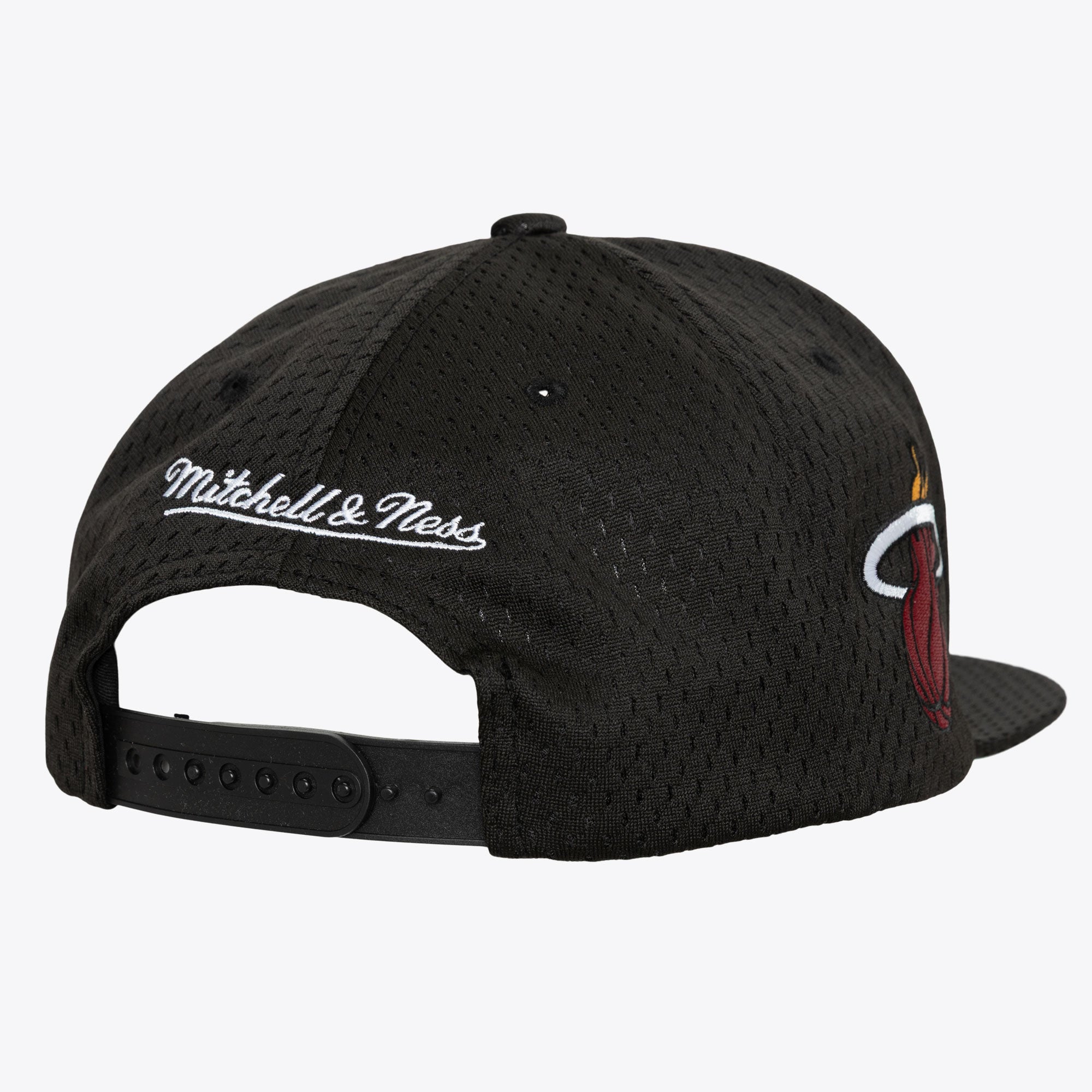 Gorra M&N NBA Meshed Up Snapback Heat