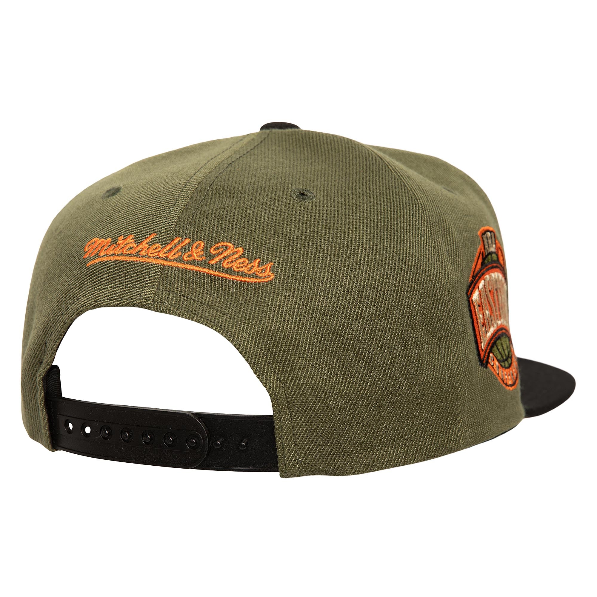 Gorra NBA Core IV Snapback Bulls Olivo