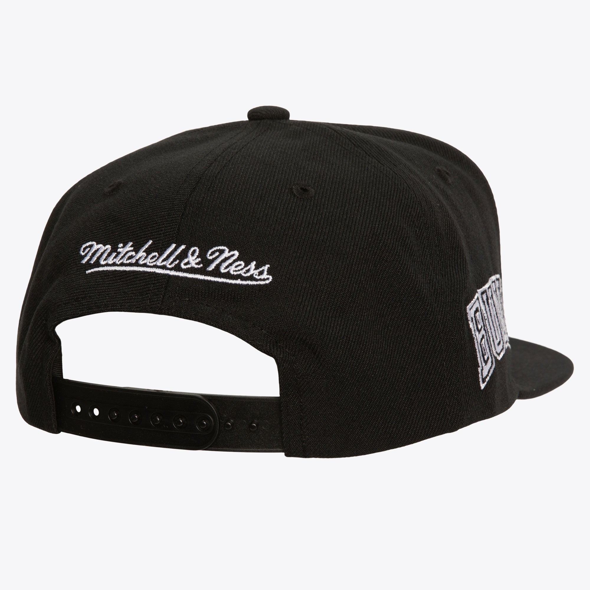 Gorra M&N NBA Evergreen Black White Snapback Bulls
