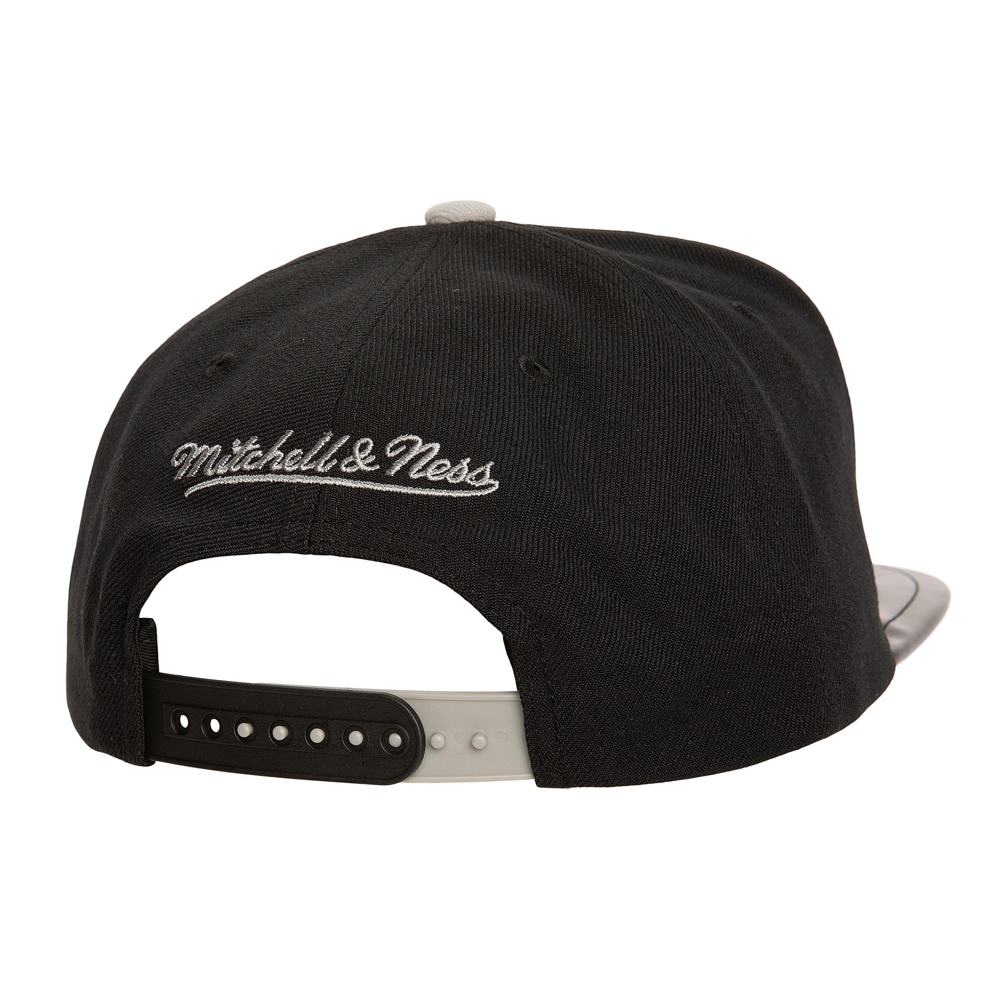 Gorra Mitchell & Ness NFL Day 11 Snapback Raiders