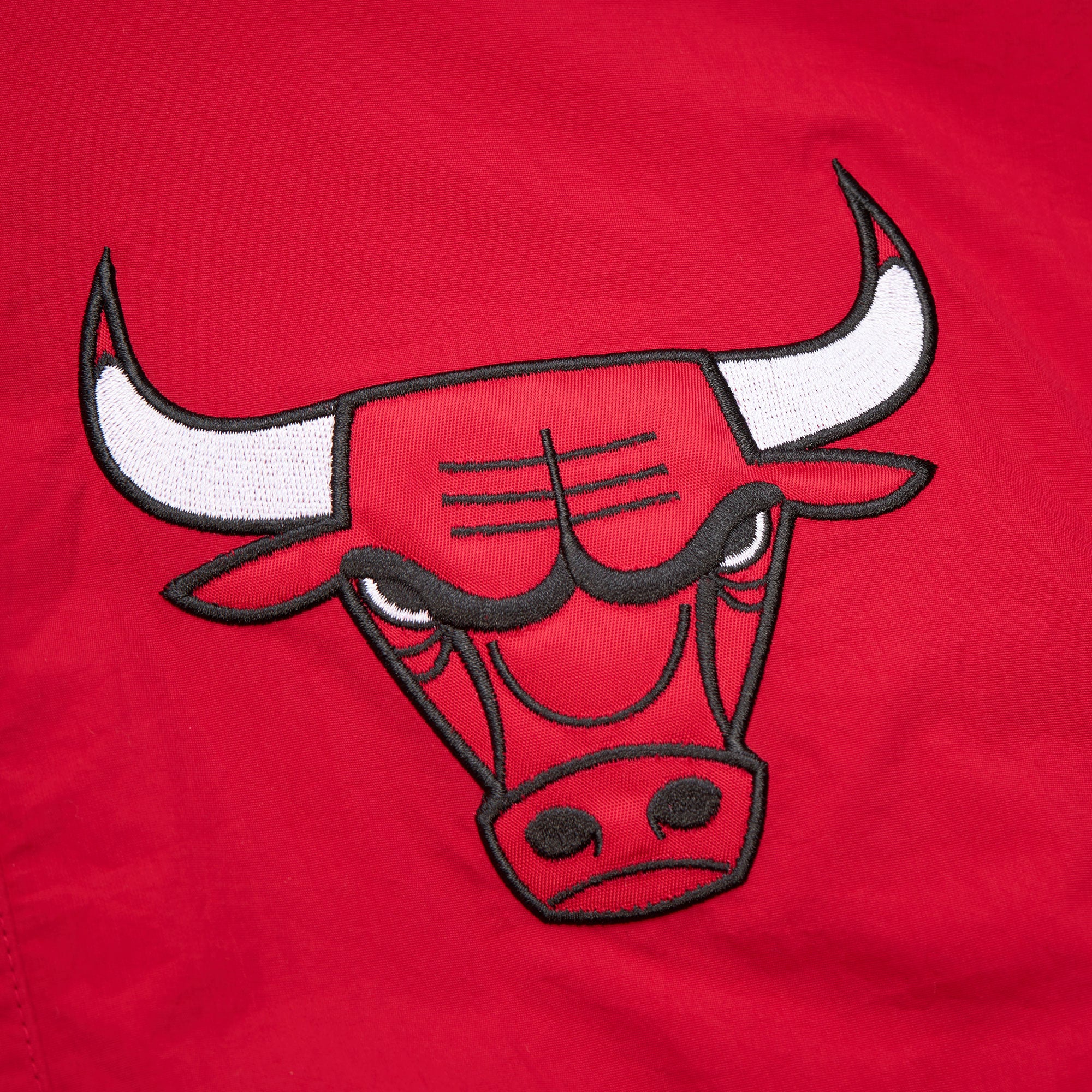 Chamarra NBA Throw It Back Retro Vintage Logo Bulls