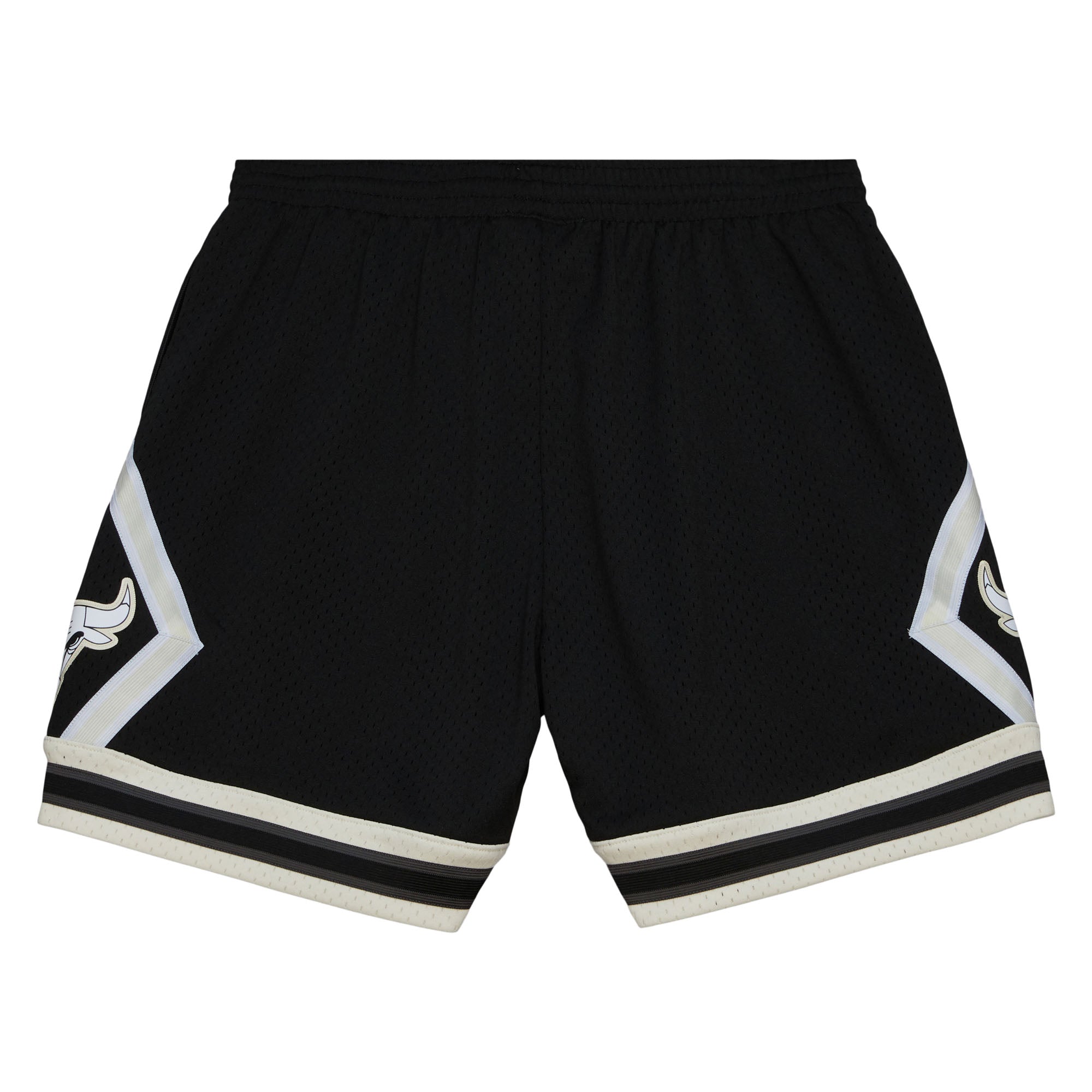 Short NBA Off Court Bulls 1997