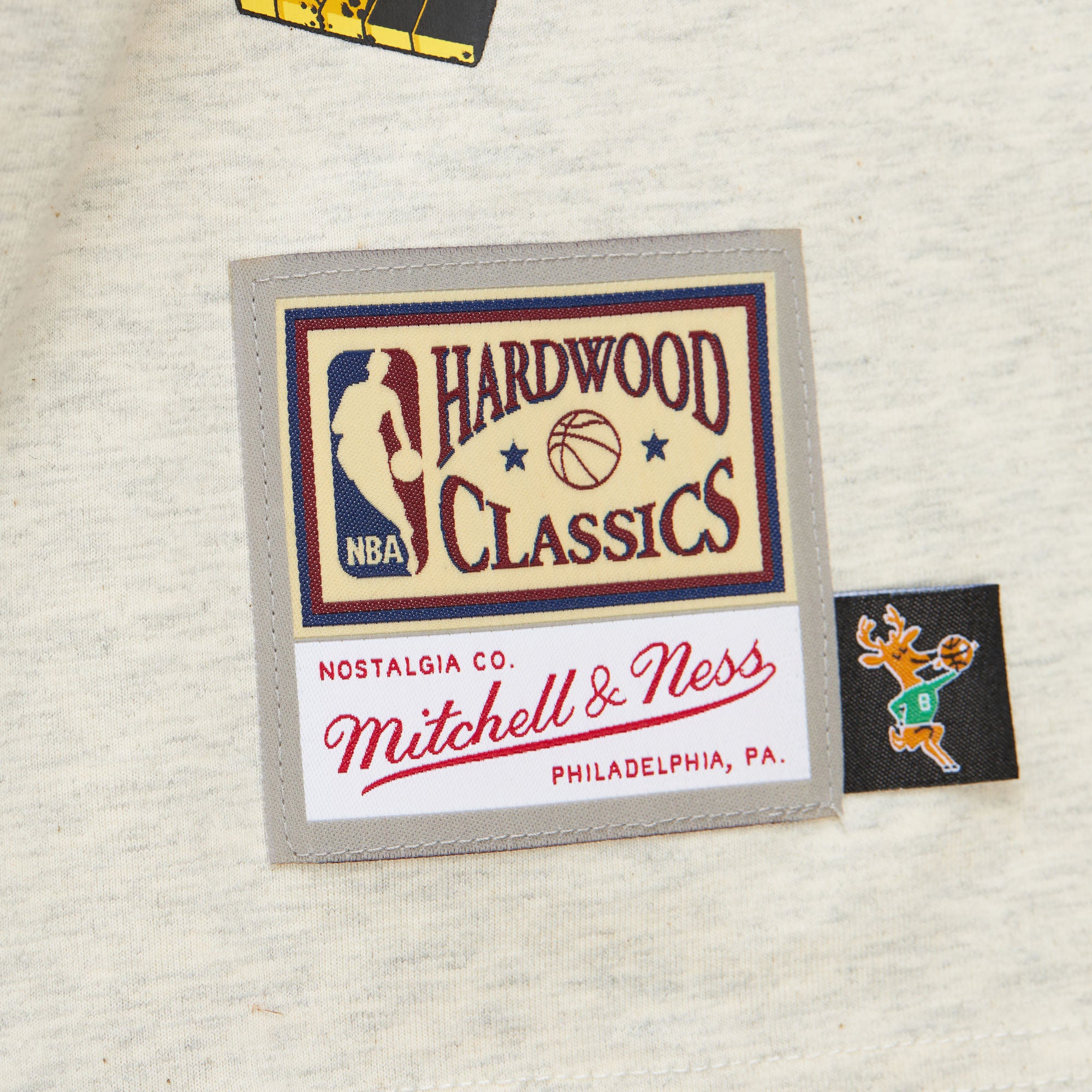 Playera M&N NBA Legacy Defined Ss Tee Hwc Bucks