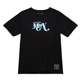 Playera Branded M&N Heavyweight Graphic Tee