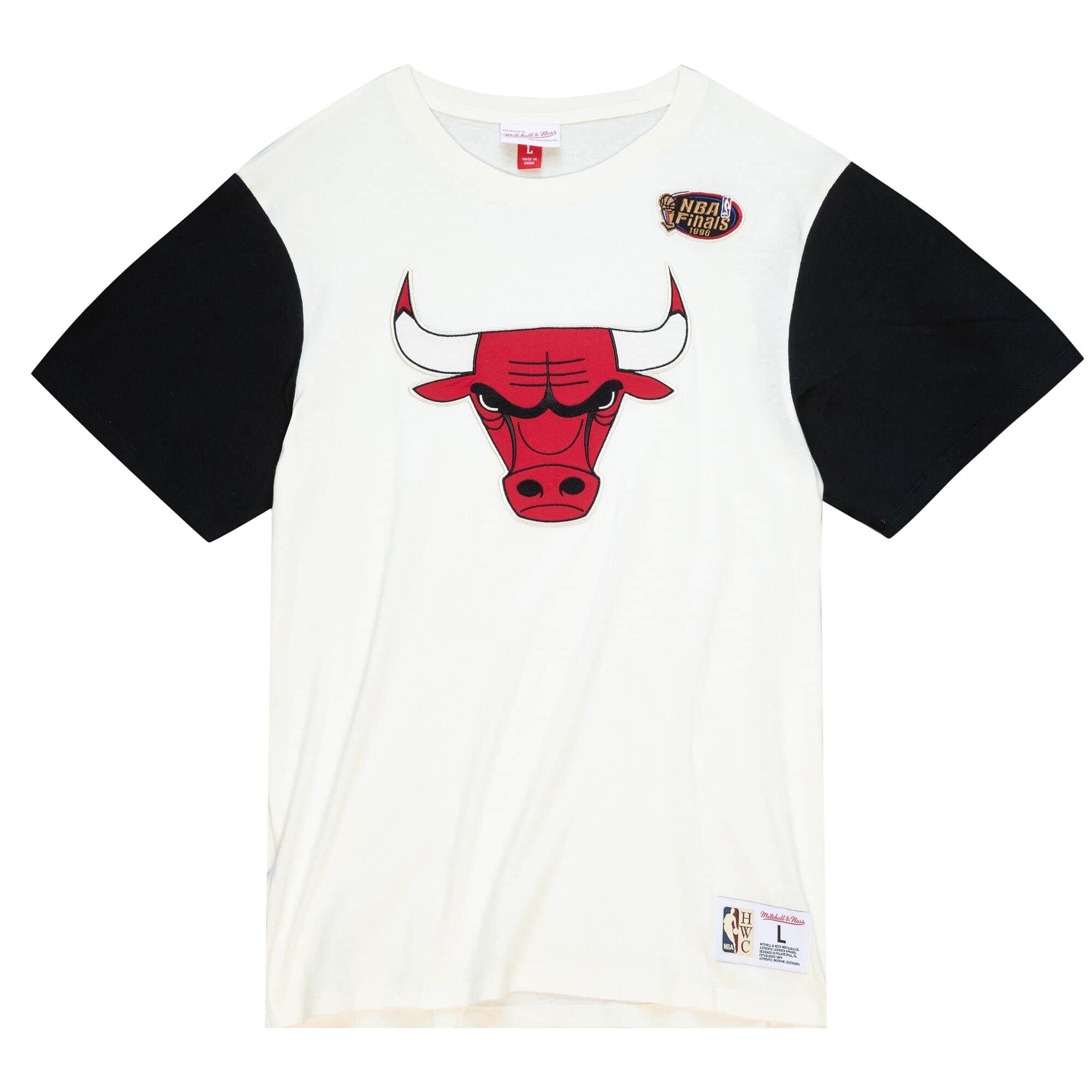 Playera NBA Color Blocked S/S Tee Bulls