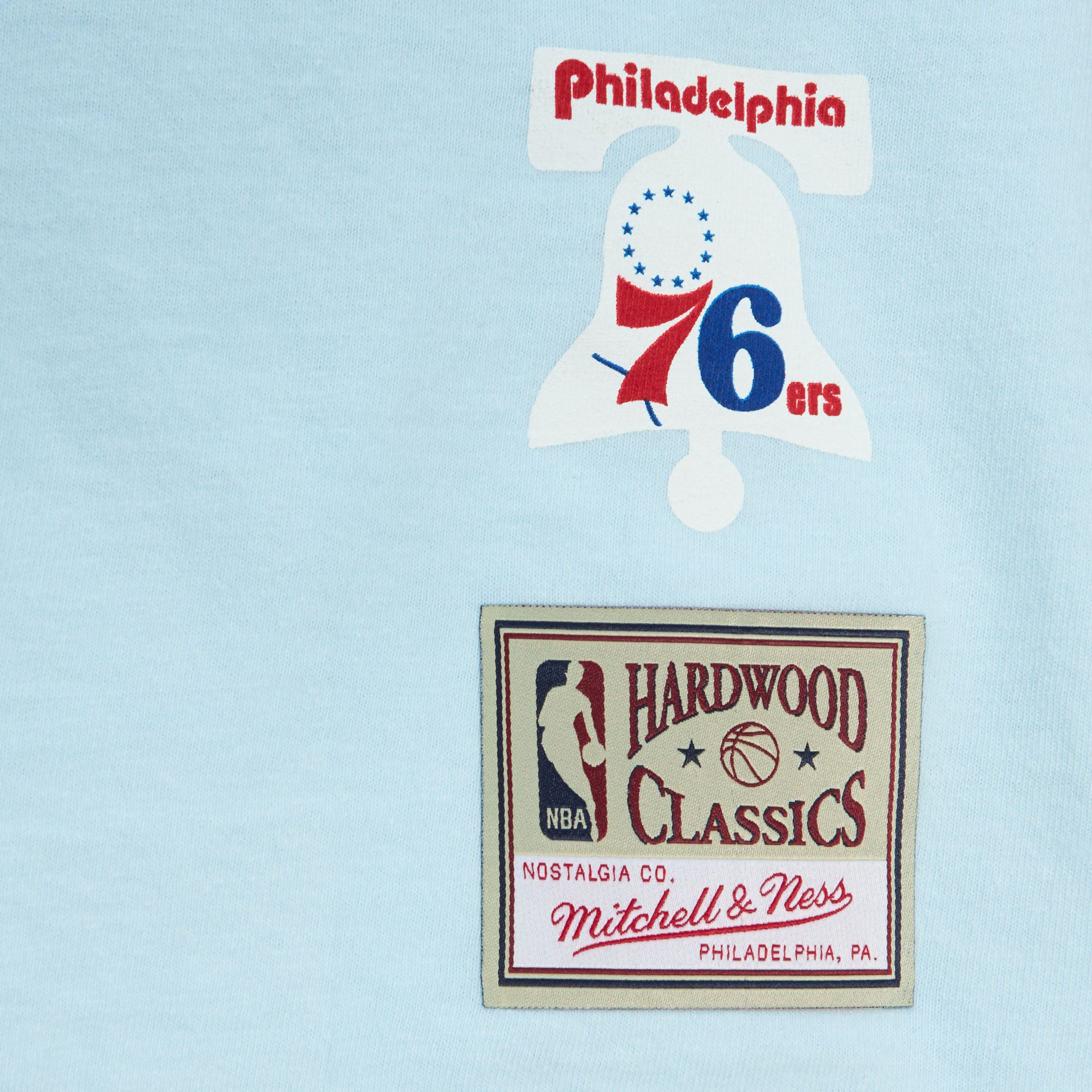 NBA SIDEWALK SKETCH LS TEE HWC 76ERS