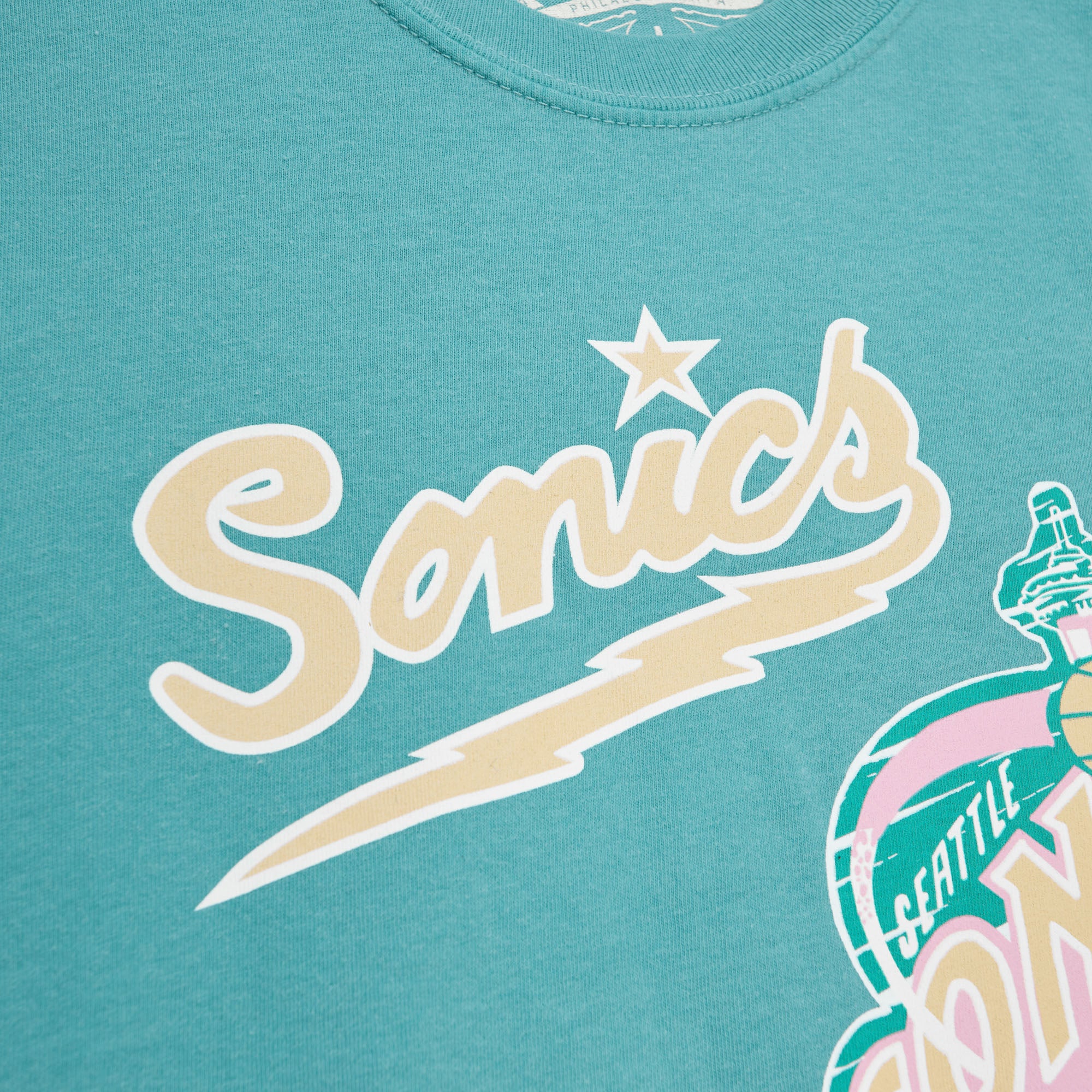 NBA SIDEWALK SKETCH LS TEE HWC SUPERSONICS