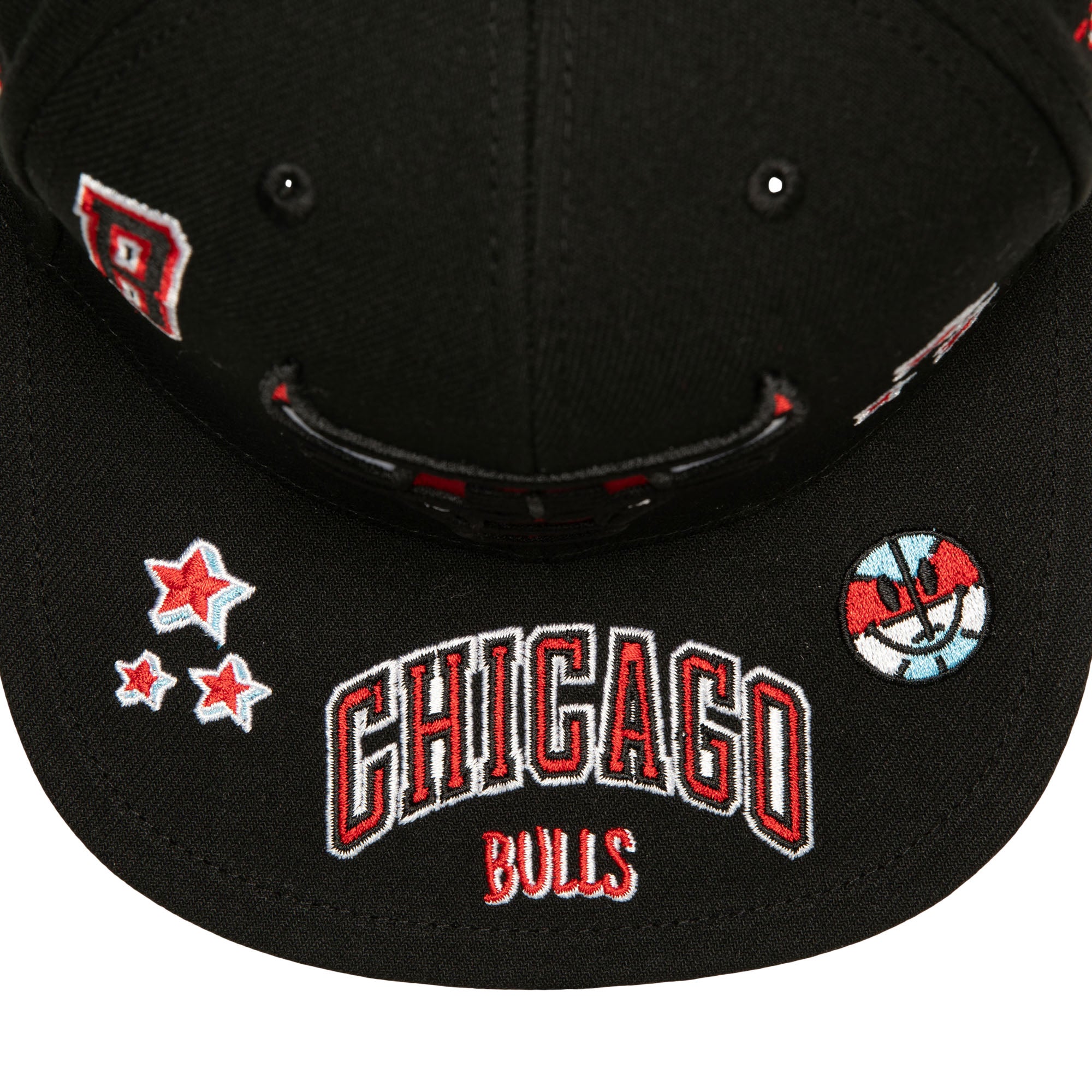 NBA ALL OUT SNAPBACK BULLS